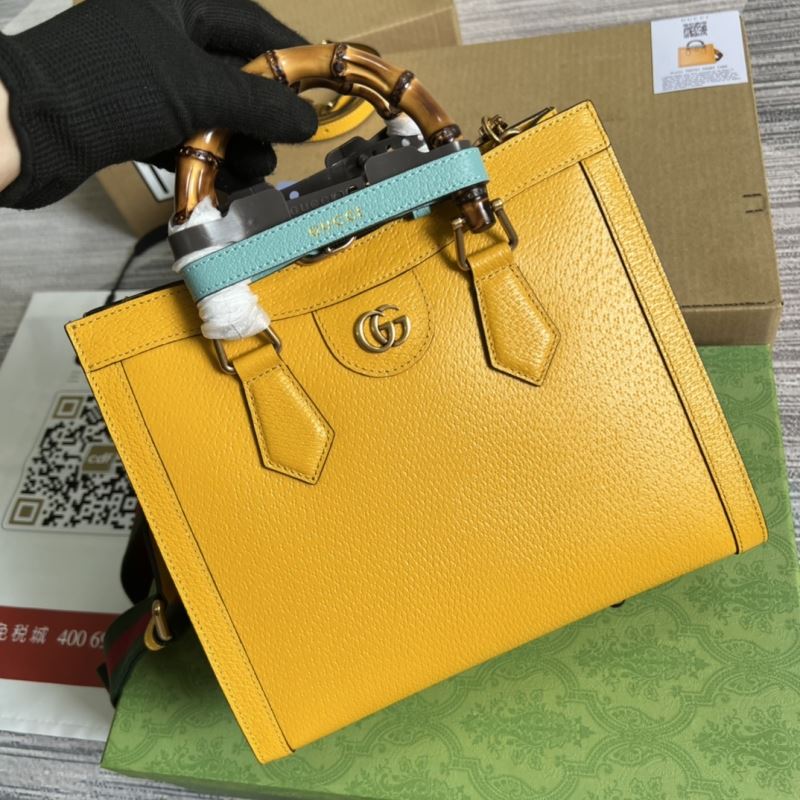 Gvc*1 tote bags